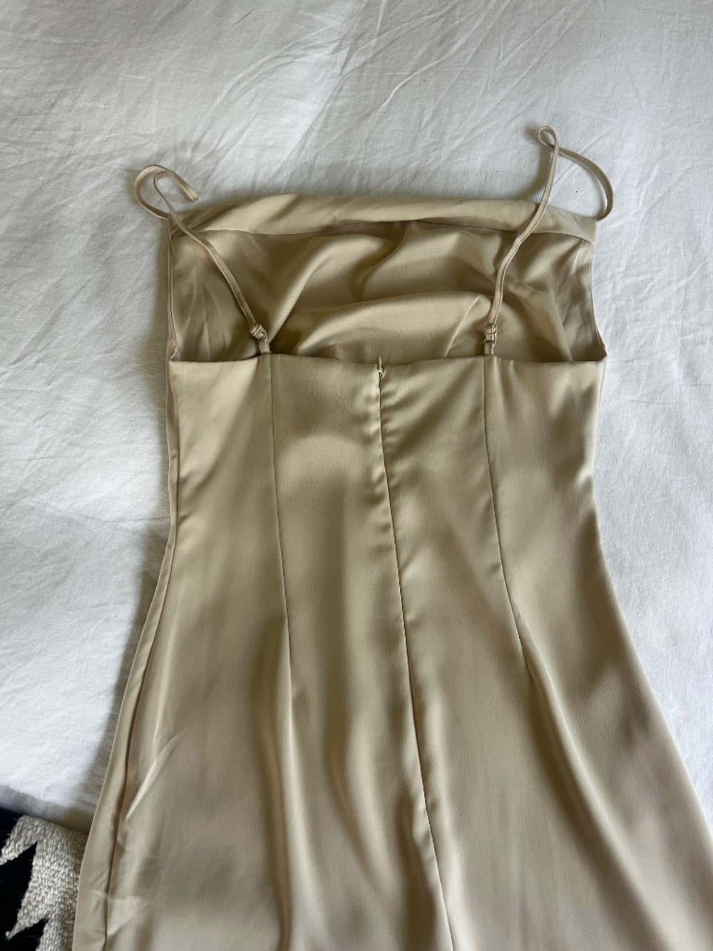 urban outfitters champagne satin slip dress cowl neck size m - Picture 4 of 12